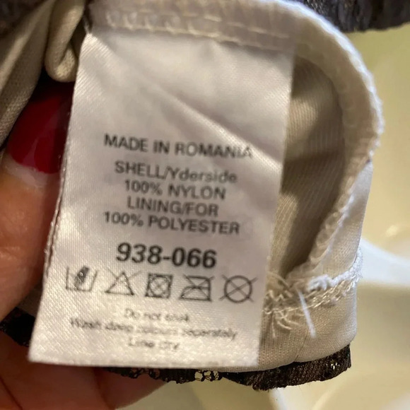 NWT Kasper Light Brown/ beige Three pieces Skirt Suit. Size 10 PETITE. - Picture 13 of 16